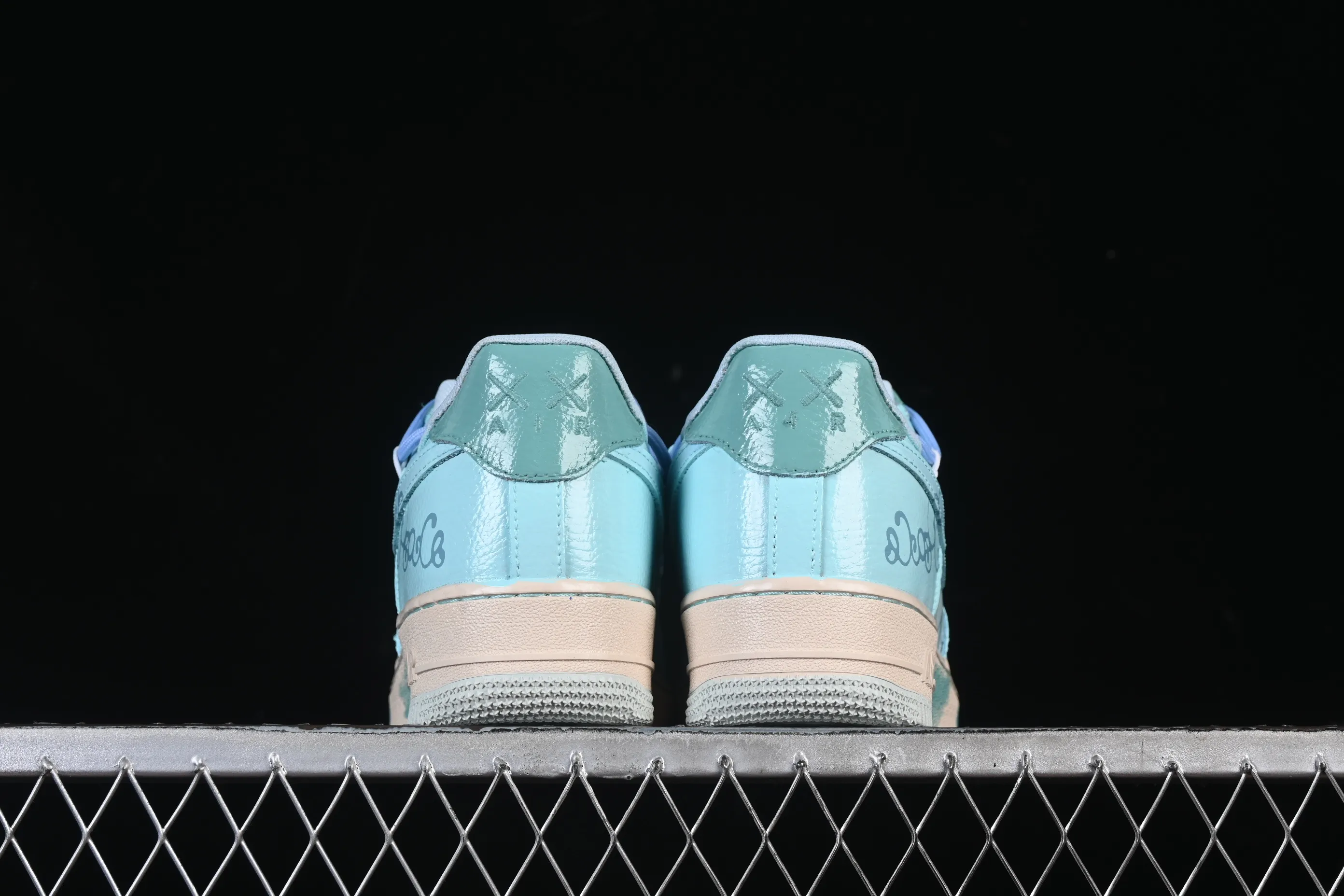 All categories Nk Air Force 1 Air Force series Nk Air Force 1 Low Air Force low-top Nike Air Force 1'07 Low Hand-painted graffiti Blue Sky Flower Island Air Force One low-top casual sneakers KS6968-777